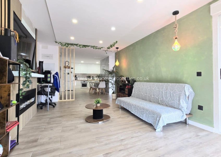 3 bedroom Apartment for sale in Aspe with garage - € 160,000 (Ref: 9731206)