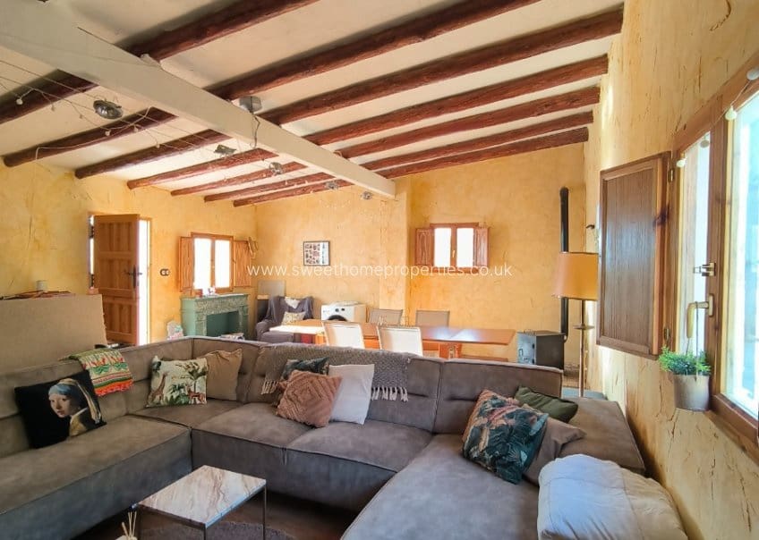 5 bedroom Finca/Country House for sale in Fortuna with pool - € 245,000 (Ref: 9733879)