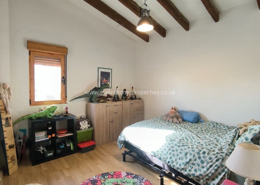 5 bedroom Finca/Country House for sale in Fortuna with pool - € 245,000 (Ref: 9733879)