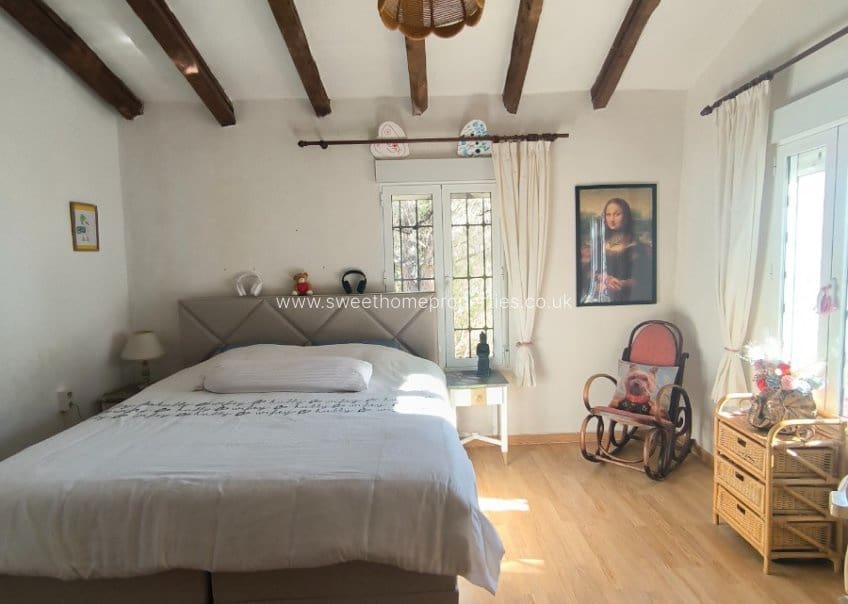 5 bedroom Finca/Country House for sale in Fortuna with pool - € 245,000 (Ref: 9733879)