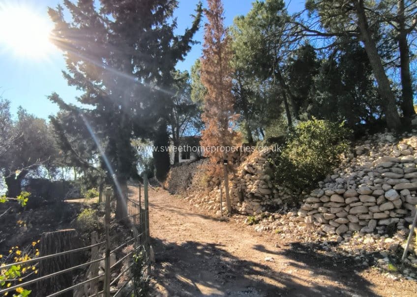 5 bedroom Finca/Country House for sale in Fortuna with pool - € 245,000 (Ref: 9733879)