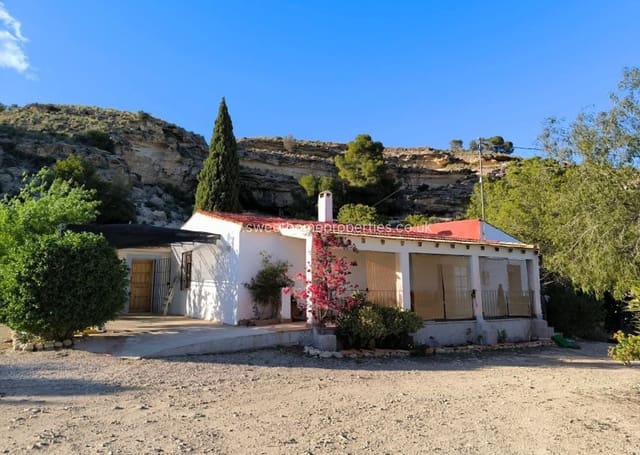 5 bedroom Finca/Country House for sale in Fortuna with pool - € 245,000 (Ref: 9733879)