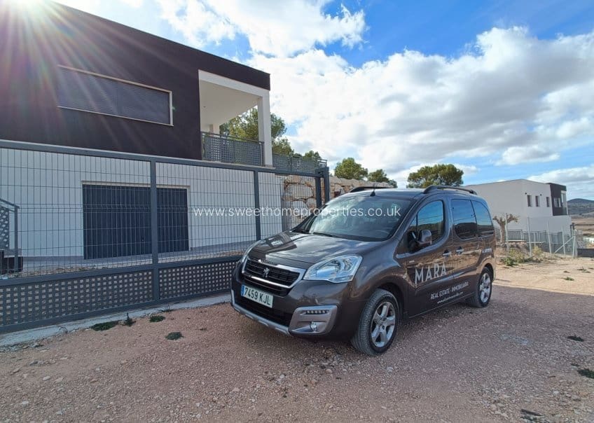 3 sovrum Finca/Hus på landet till salu i Canada de la Lena med pool garage - 400 000 € (Ref: 9749292)