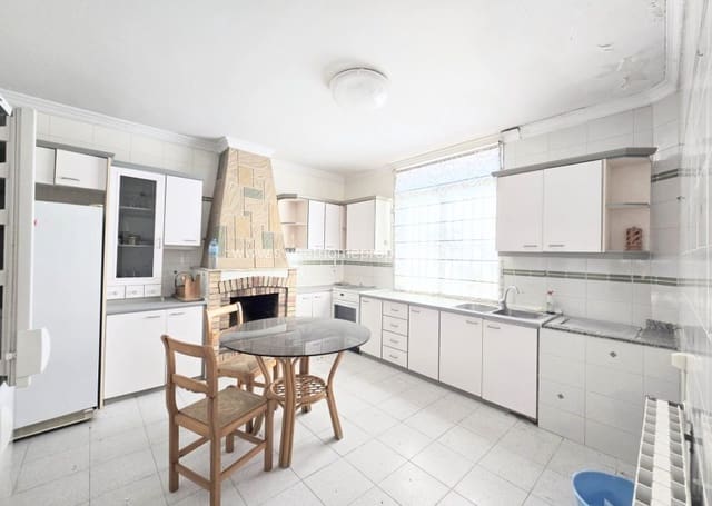 4 quarto Quinta/Casa Rural para venda em Aspe com piscina garagem - 310 000 € (Ref: 9763954)