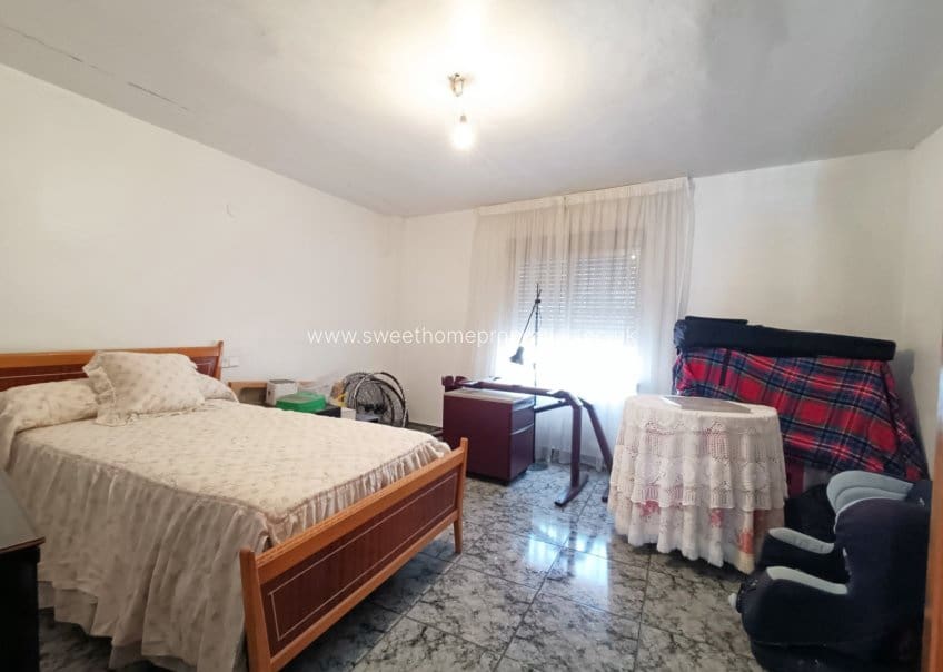 4 soveværelse Byhus til salg i Hondon de los Frailes - € 120.000 (Ref: 9783528)