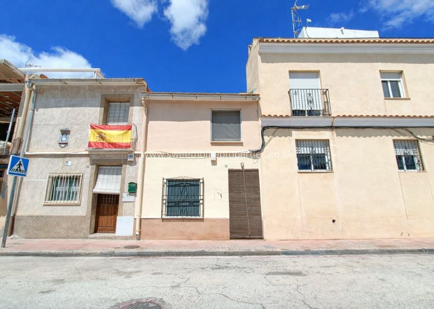 4 soveværelse Byhus til salg i Hondon de los Frailes - € 120.000 (Ref: 9783528)