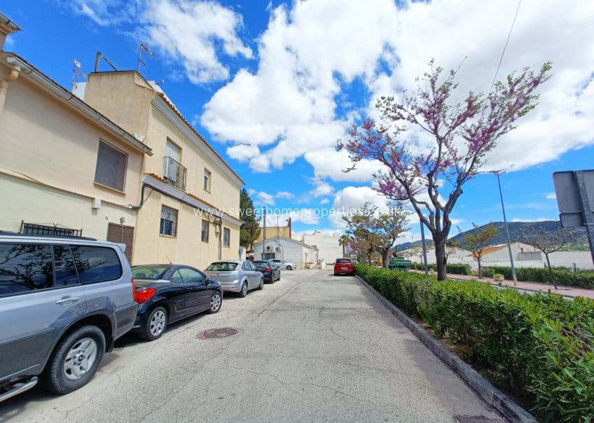 4 soveværelse Byhus til salg i Hondon de los Frailes - € 120.000 (Ref: 9783528)