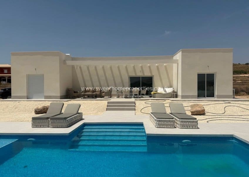 3 camera da letto Finca/Casa di Campagna in vendita in Pinoso con piscina - 425.000 € (Rif: 9783529)