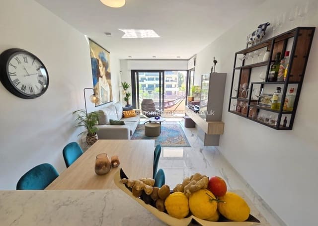 2 camera da letto Appartamento in vendita in Los Altos con piscina garage - 299.900 € (Rif: 9783530)