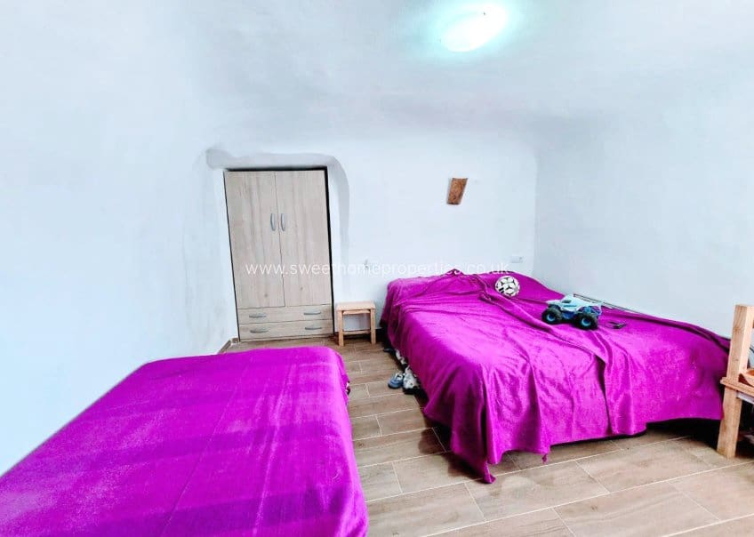 3 sypialnia Dom w skale na sprzedaż w La Romana - 112 000 € (Ref: 9795239)