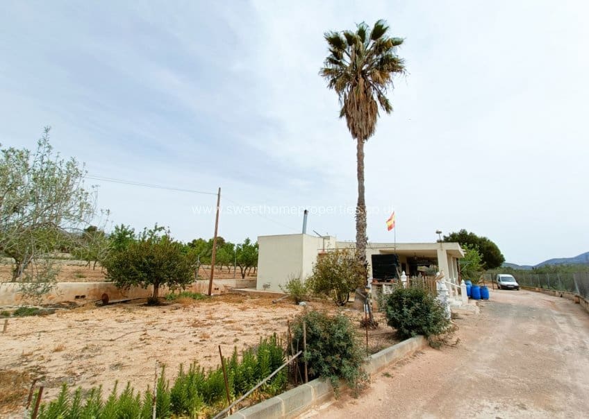 4 chambre Finca/Maison de Campagne à vendre à Hondon de los Frailes avec piscine - 180 000 € (Ref: 9795240)