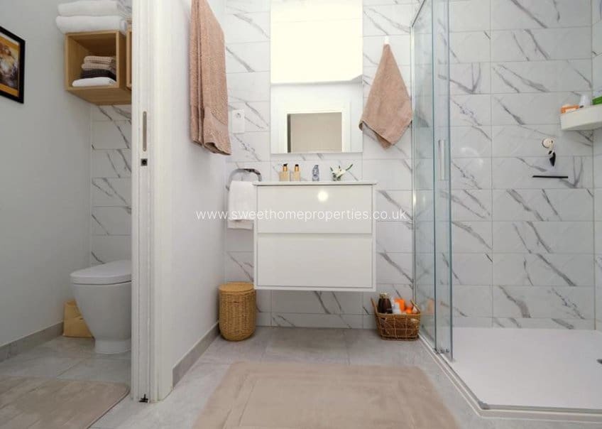 2 sypialnia Apartament na sprzedaż w Villamartin - 249 900 € (Ref: 9800795)