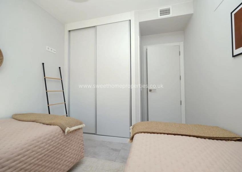 2 sypialnia Apartament na sprzedaż w Villamartin - 249 900 € (Ref: 9800795)