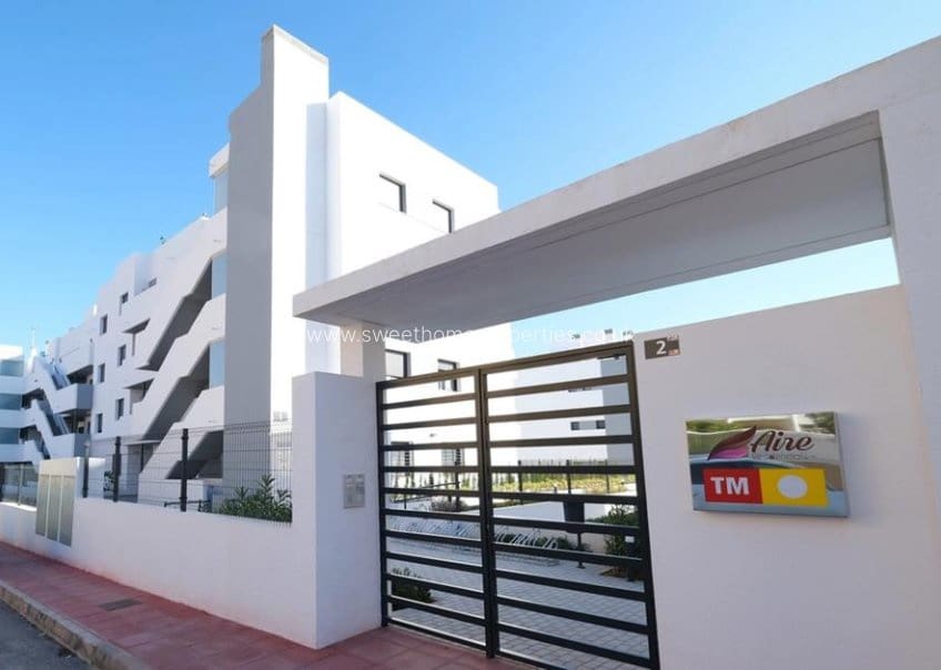 2 sypialnia Apartament na sprzedaż w Villamartin - 249 900 € (Ref: 9800795)