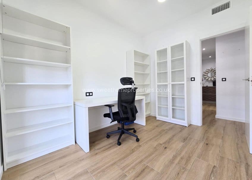 3 chambre Appartement à vendre à Elche / Elx avec piscine garage - 350 000 € (Ref: 9803728)