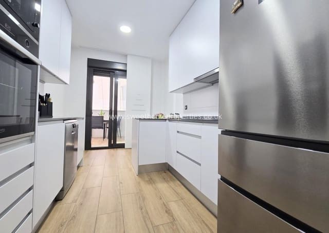 3 chambre Appartement à vendre à El Travaló - Martínez Valero, Elche / Elx avec piscine garage - 350 000 € (Ref: 9803728)