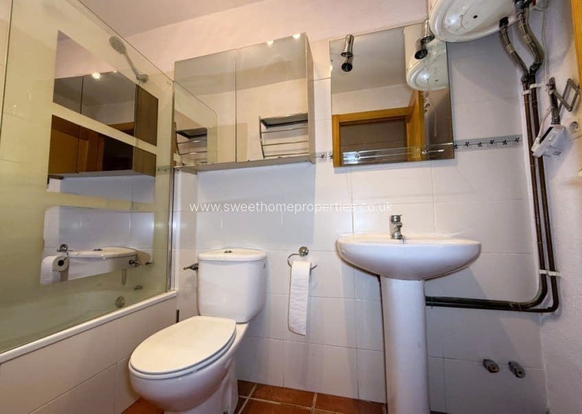 Casa de 2 habitaciones en Pinoso en venta - 99.950 € (Ref: 9805667)