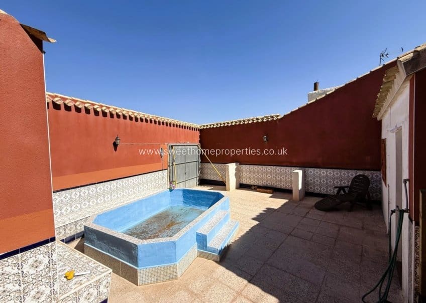 Casa de 2 habitaciones en Pinoso en venta - 99.950 € (Ref: 9805667)