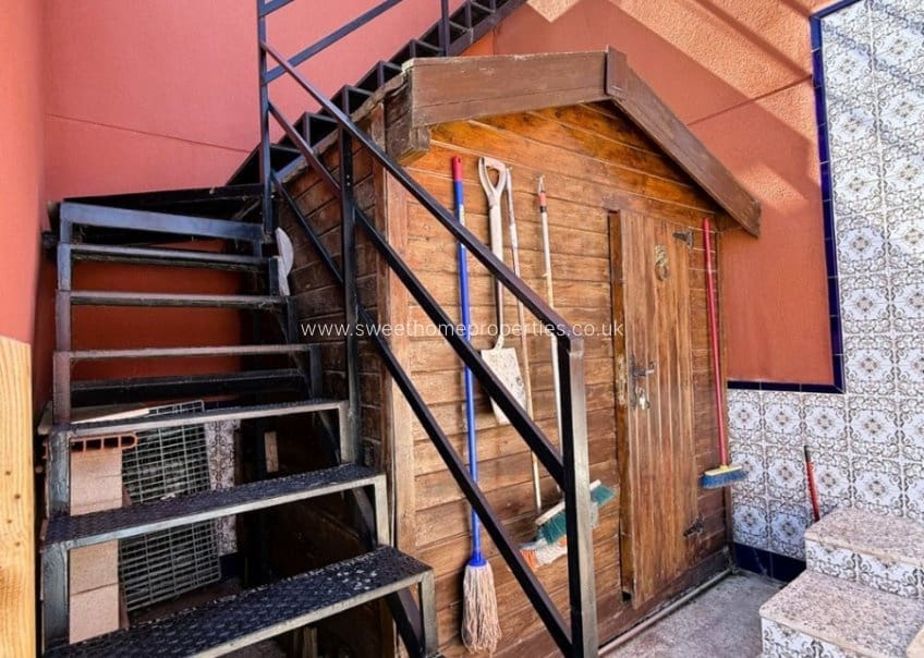 Casa de 2 habitaciones en Pinoso en venta - 99.950 € (Ref: 9805667)