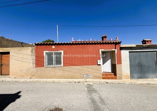 Casa de 2 habitaciones en Pinoso en venta - 99.950 € (Ref: 9805667)