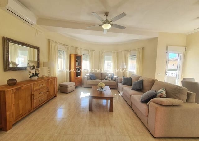 5 sypialnia Willa na sprzedaż w Villamartin, Orihuela z basenem garażem - 499 950 € (Ref: 9805668)