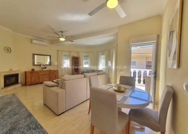 5 sypialnia Willa na sprzedaż w Villamartin, Orihuela z basenem garażem - 499 950 € (Ref: 9805668)