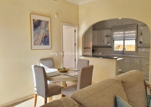 5 sypialnia Willa na sprzedaż w Villamartin, Orihuela z basenem garażem - 499 950 € (Ref: 9805668)