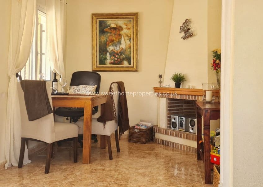 3 quarto Casa em Banda para venda em Villamartin com piscina garagem - 285 000 € (Ref: 9807392)