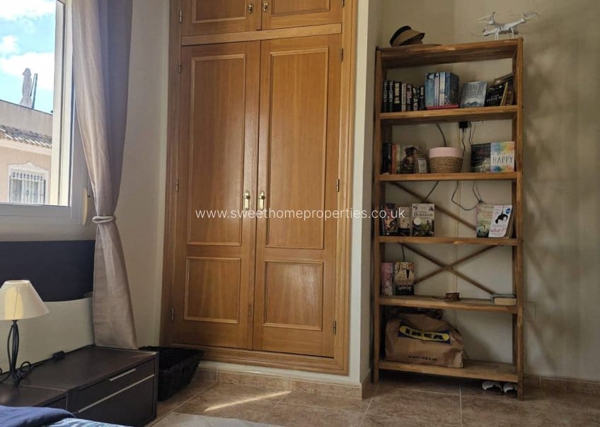 3 quarto Casa em Banda para venda em Villamartin com piscina garagem - 285 000 € (Ref: 9807392)