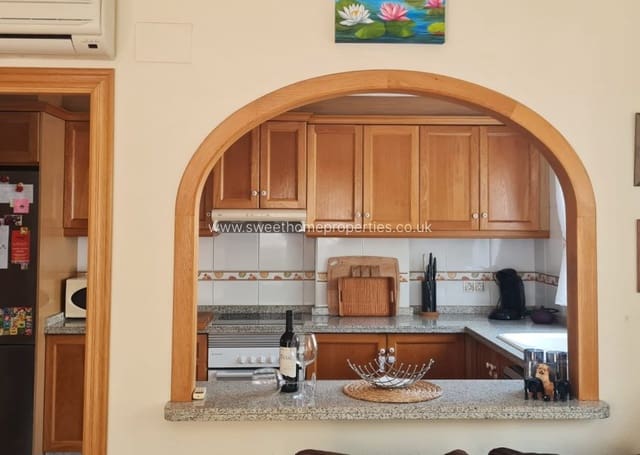 3 quarto Casa em Banda para venda em Villamartin, Orihuela com piscina garagem - 285 000 € (Ref: 9807392)