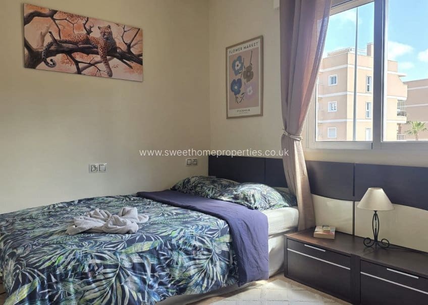 3 quarto Casa em Banda para venda em Villamartin com piscina garagem - 285 000 € (Ref: 9807392)