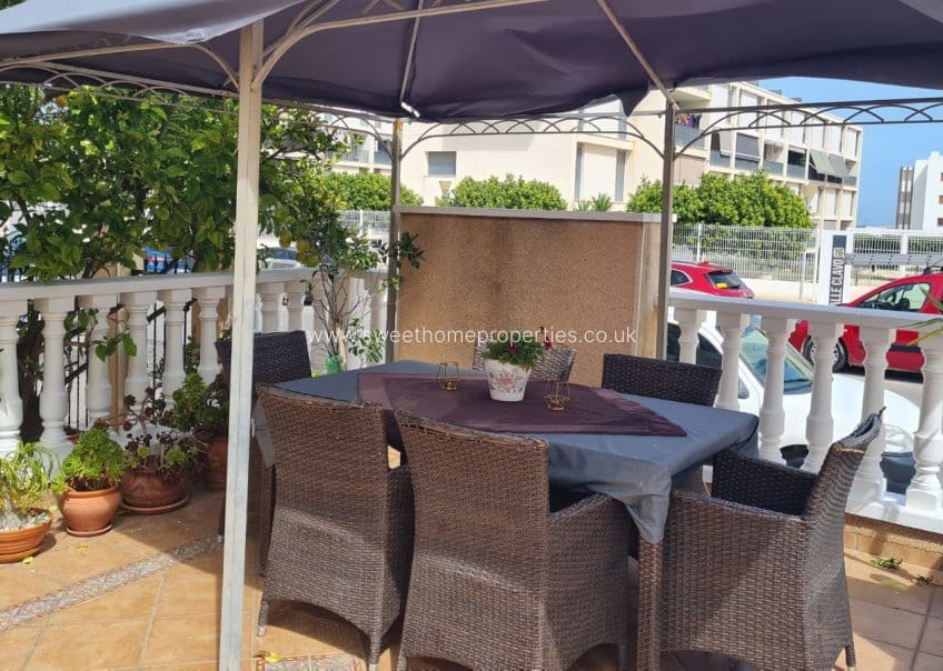 3 quarto Casa em Banda para venda em Villamartin com piscina garagem - 285 000 € (Ref: 9807392)