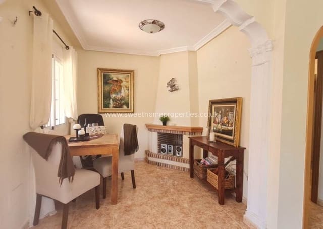 3 soverom Hus til salgs i Villamartin, Orihuela med svømmebasseng garasje - € 255 000 (Ref: 9807392)