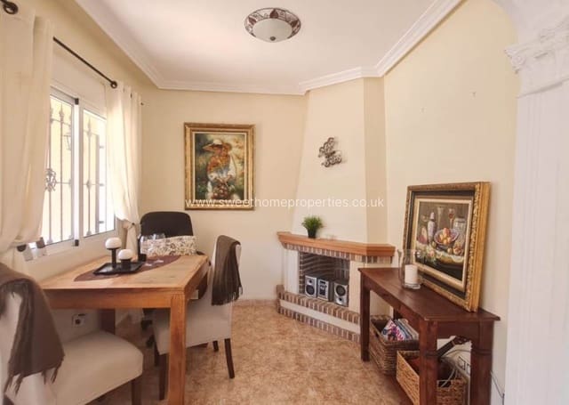 3 sypialnia Dom na sprzedaż w Villamartin, Orihuela z basenem garażem - 255 000 € (Ref: 9807392)