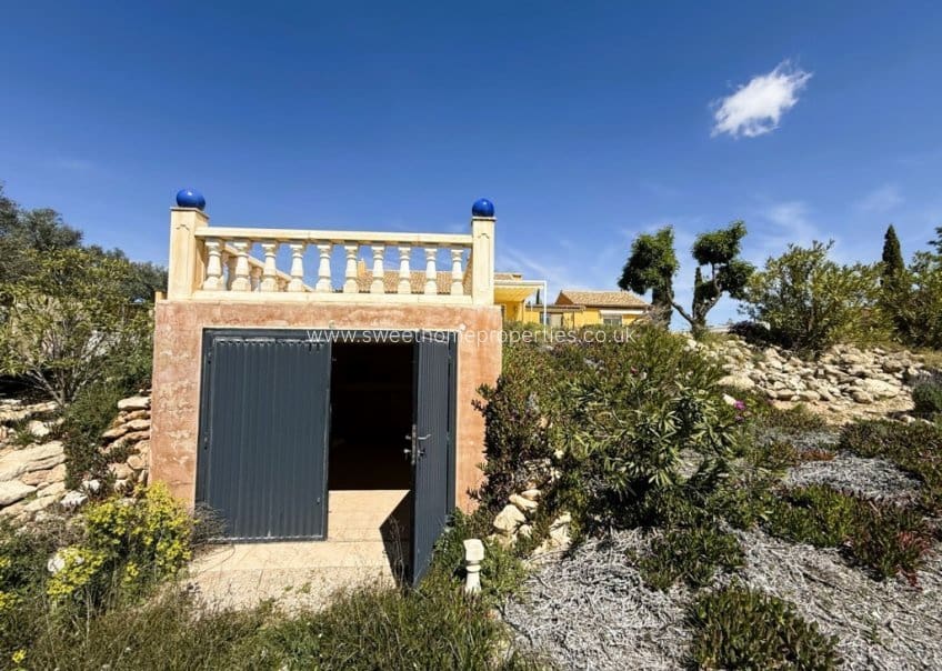 3 quarto Quinta/Casa Rural para venda em Pinoso com piscina garagem - 300 000 € (Ref: 9809776)