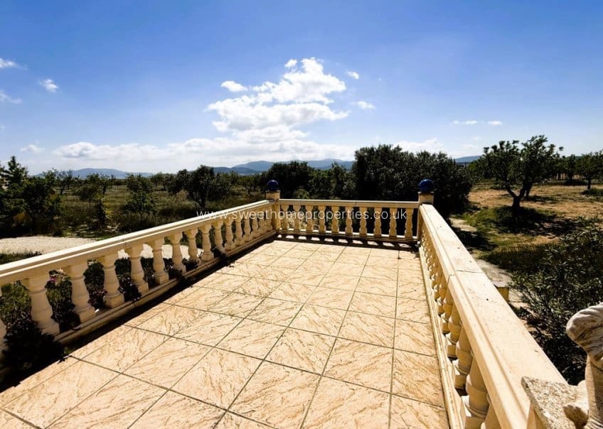 3 quarto Quinta/Casa Rural para venda em Pinoso com piscina garagem - 300 000 € (Ref: 9809776)