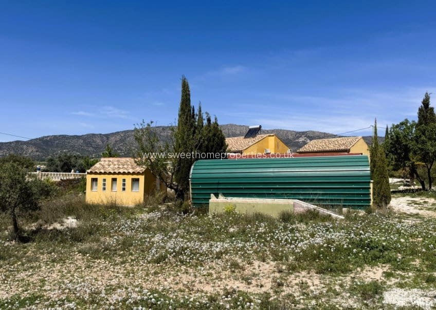 3 quarto Quinta/Casa Rural para venda em Pinoso com piscina garagem - 300 000 € (Ref: 9809776)