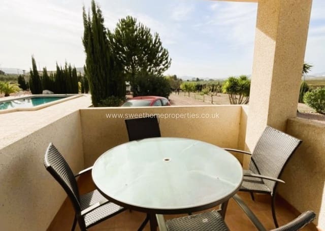 4 slaapkamer Finca/Landhuis te koop in Pinoso met zwembad garage - € 300.000 (Ref: 9810368)