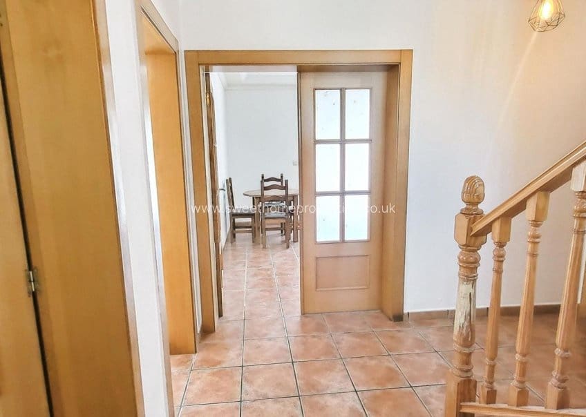 4 sypialnia Finka/Dom wiejski na sprzedaż w La Romana z basenem garażem - 345 000 € (Ref: 9815003)