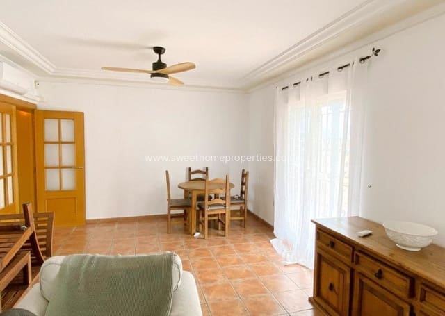 4 sypialnia Finka/Dom wiejski na sprzedaż w La Romana z basenem garażem - 345 000 € (Ref: 9815003)