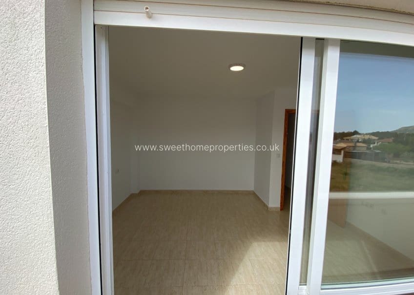 Casa de 4 habitaciones en Salinas en venta con garaje - 125.000 € (Ref: 9815091)