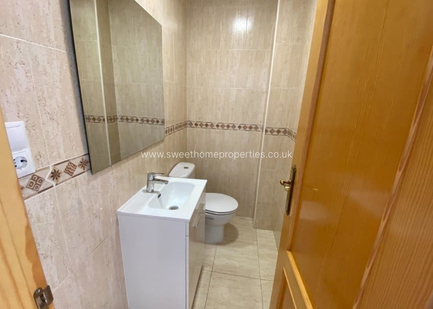 Casa de 4 habitaciones en Salinas en venta con garaje - 125.000 € (Ref: 9815091)