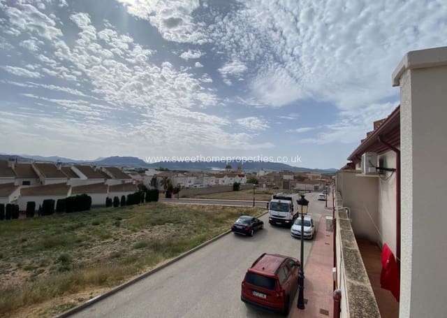 Casa de 4 habitaciones en Salinas en venta con garaje - 125.000 € (Ref: 9815091)