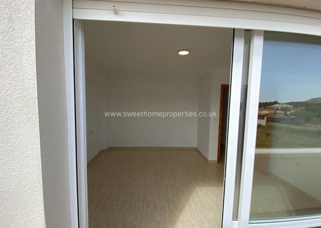 Casa de 4 habitaciones en Salinas en venta con garaje - 125.000 € (Ref: 9815091)