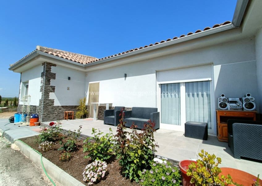 4 sypialnia Finka/Dom wiejski na sprzedaż w Pinoso z basenem - 420 000 € (Ref: 9818409)