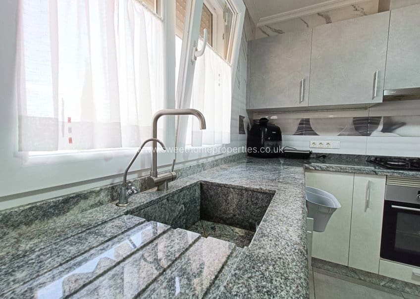 4 sypialnia Finka/Dom wiejski na sprzedaż w Pinoso z basenem - 420 000 € (Ref: 9818409)