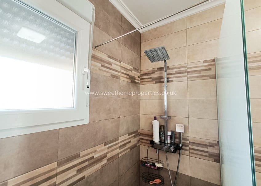 4 sypialnia Finka/Dom wiejski na sprzedaż w Pinoso z basenem - 420 000 € (Ref: 9818409)