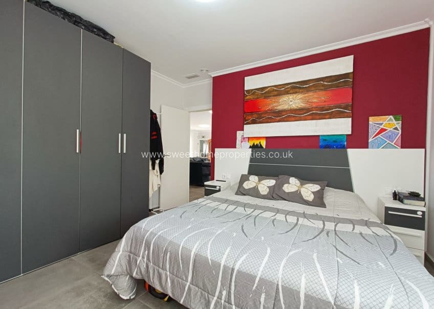 4 sypialnia Finka/Dom wiejski na sprzedaż w Pinoso z basenem - 420 000 € (Ref: 9818409)