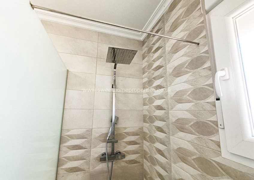 4 sypialnia Finka/Dom wiejski na sprzedaż w Pinoso z basenem - 420 000 € (Ref: 9818409)