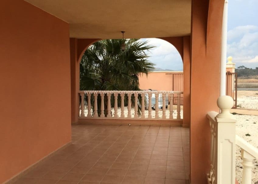 3 chambre Finca/Maison de Campagne à vendre à Pinoso avec piscine - 230 000 € (Ref: 9830363)